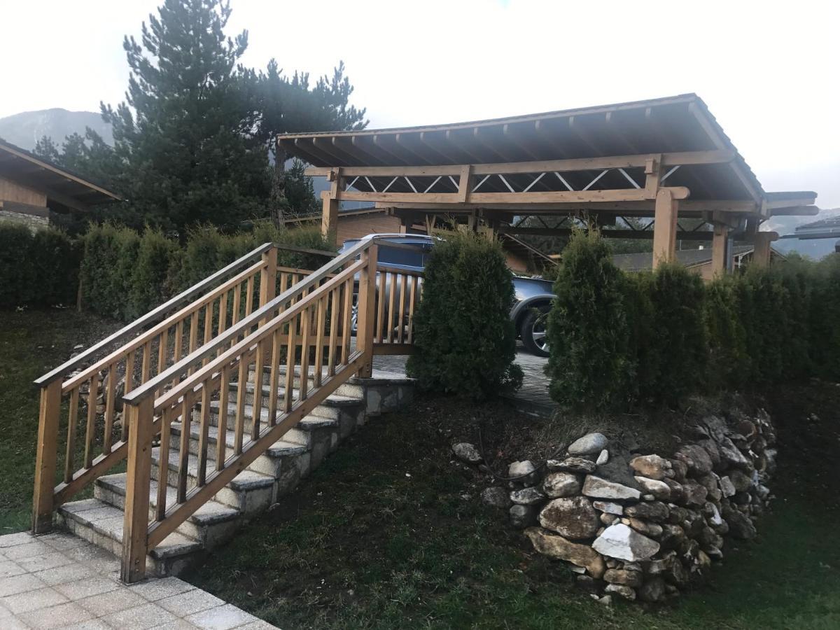 Шале Pirin Golf Emila *