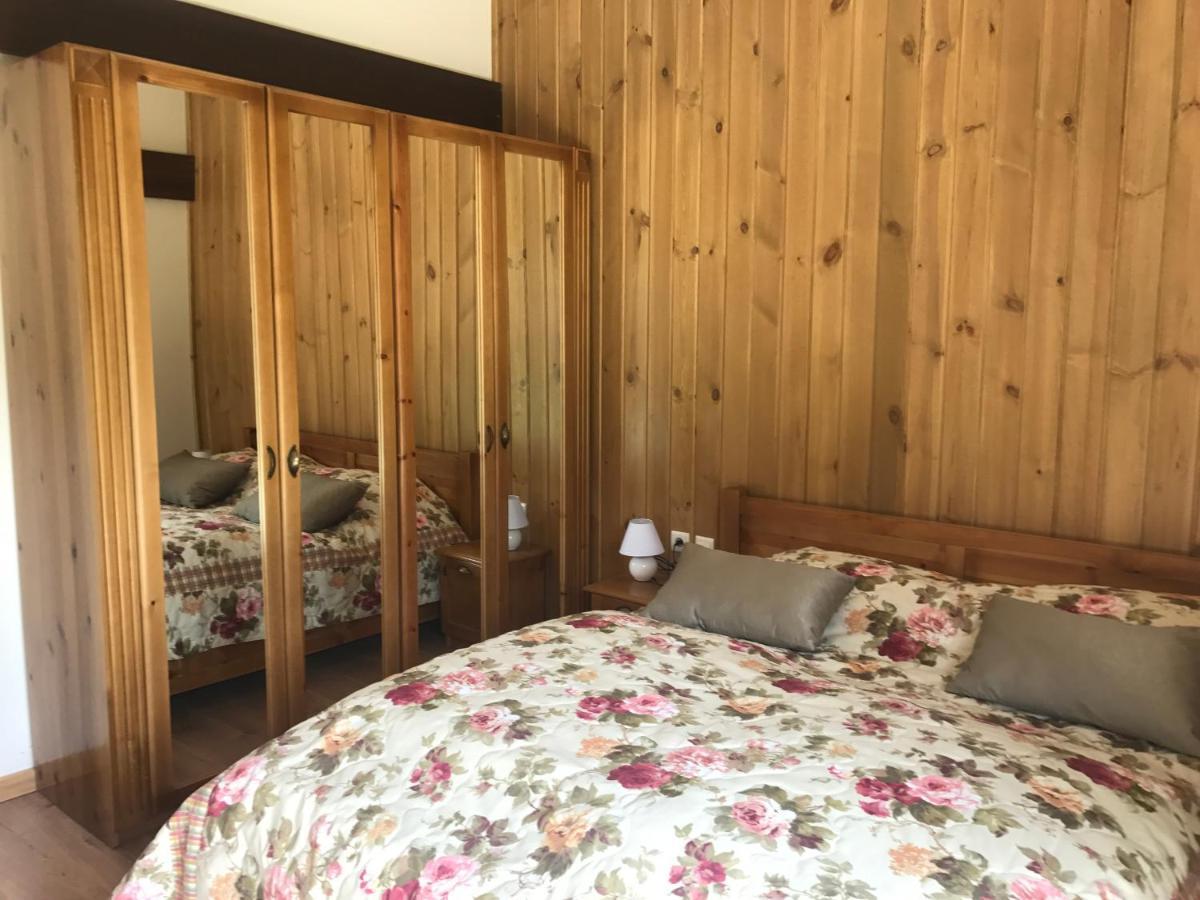 Pirin Golf Emila Шале Бансько