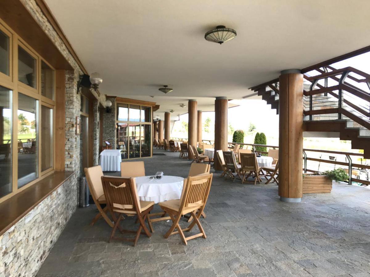 Pirin Golf Emila Шале