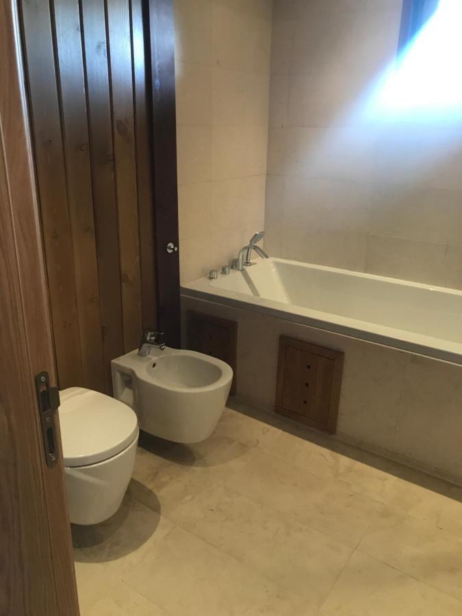 Pirin Golf Emila Chalet